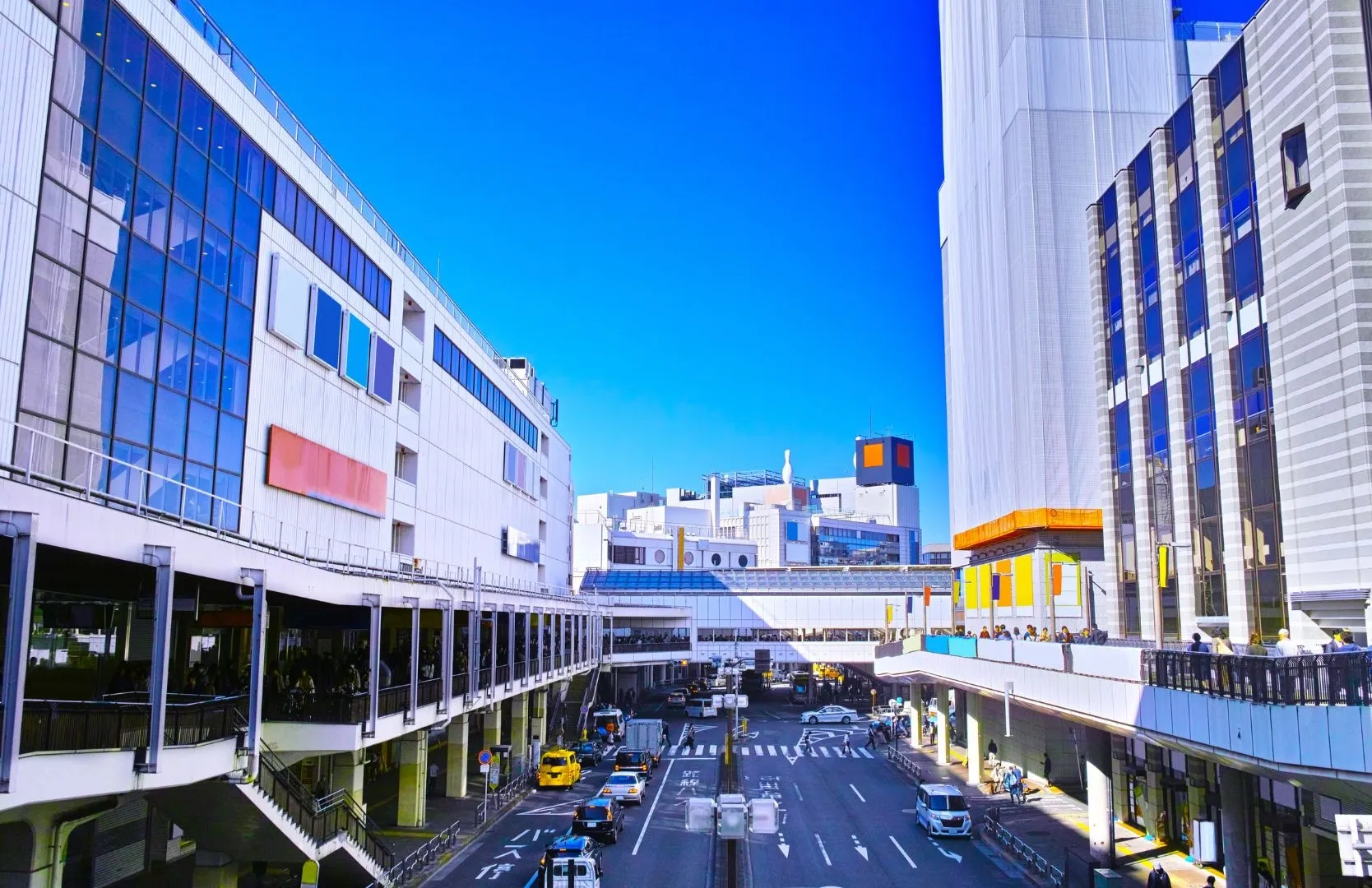 小田急線町田駅・JR町田駅から徒歩すぐ